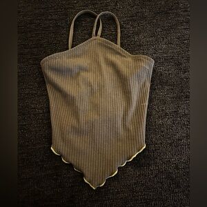 halter top with open back and stitched lining